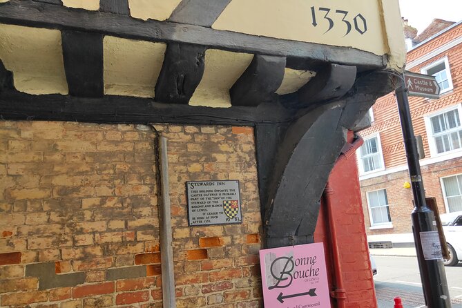 Eccentric Lewes: A Self-Guided Walking Tour - Logistics and Accessibility