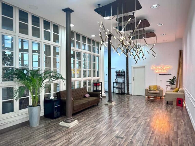 Echegaray 5, Málaga center: Wine & Relax Experience: Massage + Wine tasting - The Location: Central Málaga at Echegaray 5