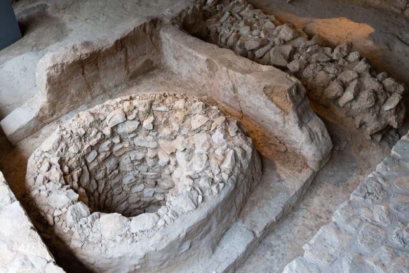 Echo of Civilizations: Private Tour of Underground Valencia, includes tickets - Starting Point in the Heart of Valencia’s Old Town