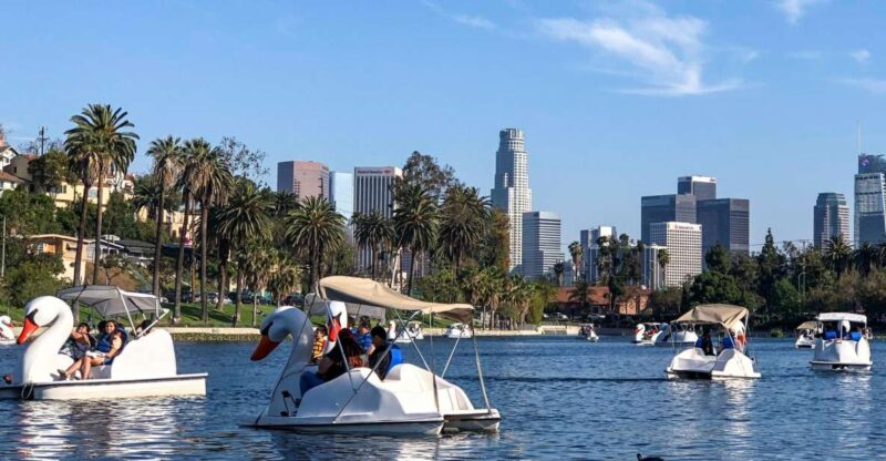 Echo Park Lake: Swan Pedal Boat Rental - Key Points