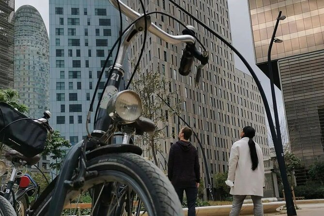 Eco-friendly Barcelona Bike Tour from a Local Perspective - Key Points
