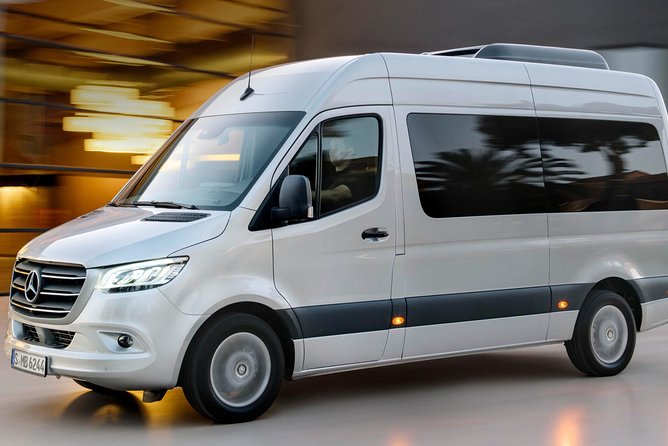 Economy Departure Transfers To Santorini Airport - Discover the Convenient Economy Departure Transfer to Santorini Airport