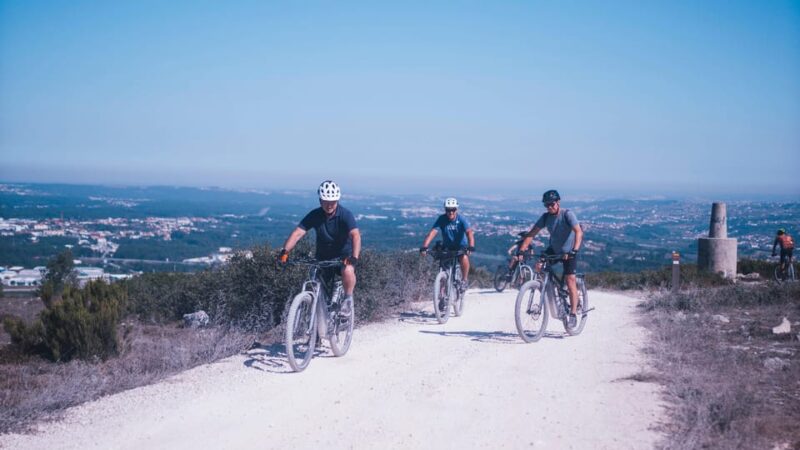 Ecopista E-bike and Basketry tour - The Ecopista de Porto de Mós: An Ecological Ride Through Mountains
