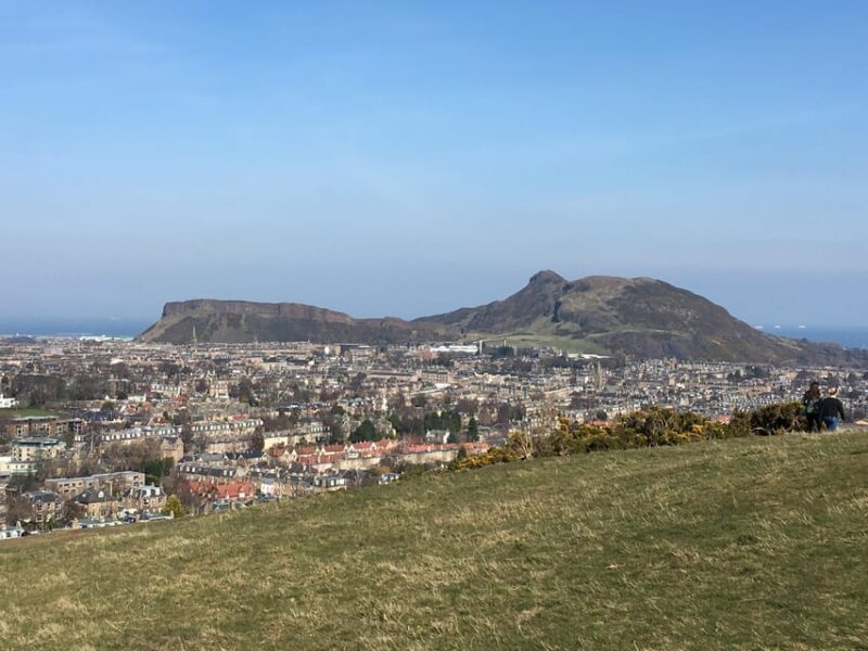 Edinburgh: a Scottish experience for Children in German - Tasting Scottish Food with a Dessert Workshop