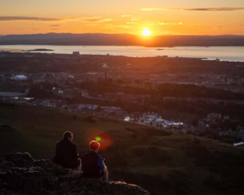 Edinburgh: Arthur's Seat Sunset Hike - Practical Details: Meeting Point and Requirements