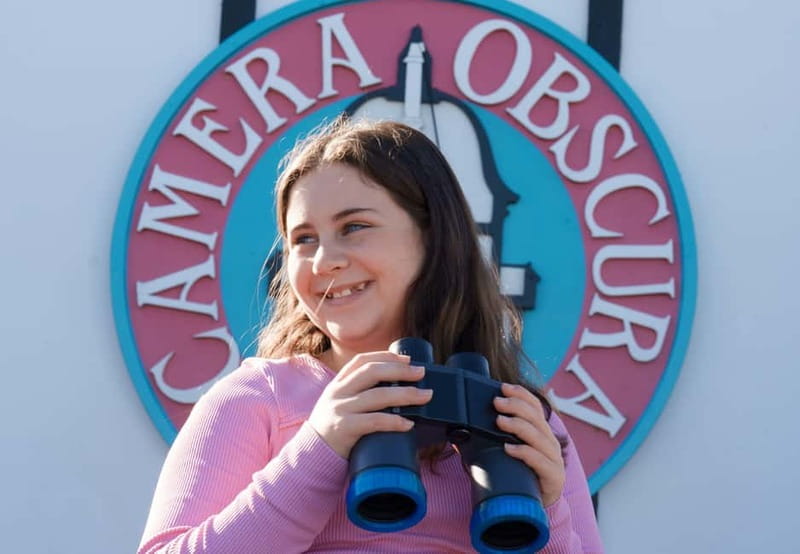 Edinburgh: Camera Obscura and World of Illusions Ticket - The Experience for Different Visitors