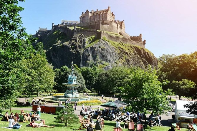 Edinburgh Castle Guided Walking Tour in English - Weather and Booking Flexibility