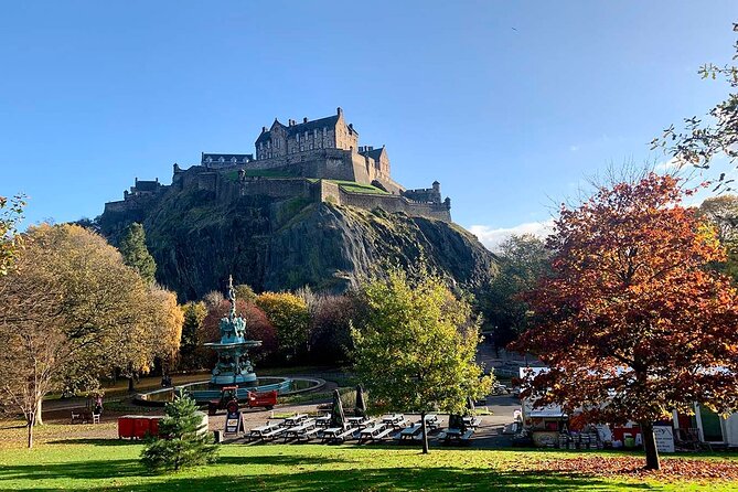 Edinburgh Castle: Guided Walking Tour with Entry Ticket - Starting at Edinburghs Historic Royal Mile