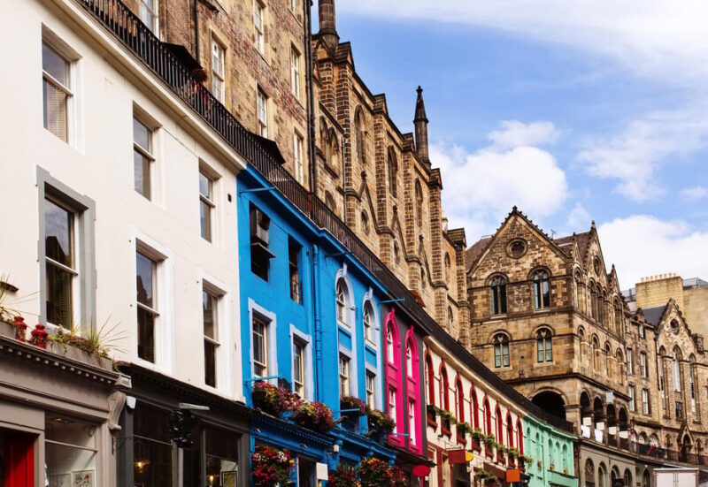 Edinburgh: City Highlights Walking Tour - Accessibility and Practical Tips