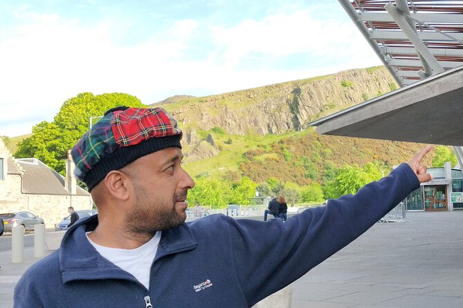Edinburgh City Walking Tour, Discover Old Town, Royal Mile with a Local Expert! - Exploring Edinburghs UNESCO World Heritage Site