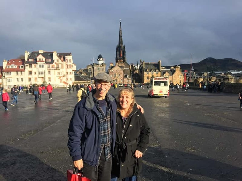 Edinburgh: Custom Highlights & Hidden Gems Tour with a Local - Key Points