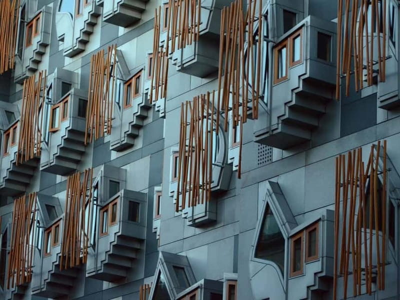 Edinburgh: E-Bike Tour with Scenic Views - Discovering the Charm of Dean Village