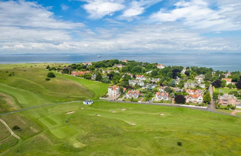 Edinburgh: East Lothian Coastal Tour with Castle Visit - Musselburgh’s 500-Year-Old Golf Course and Historic Village