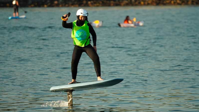 Edinburgh: Fly Over Water On an Electric Hydrofoil Surfboard - Key Points