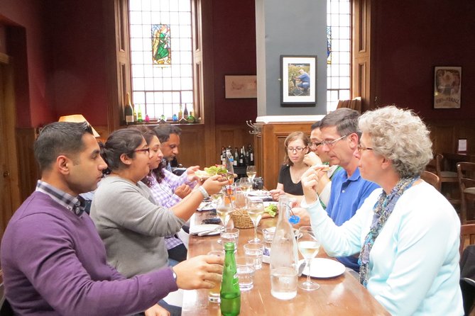 Edinburgh Food & Drink Tour with EatWalk Tours - Discovering Edinburgh’s Historic Neighborhoods Through Food