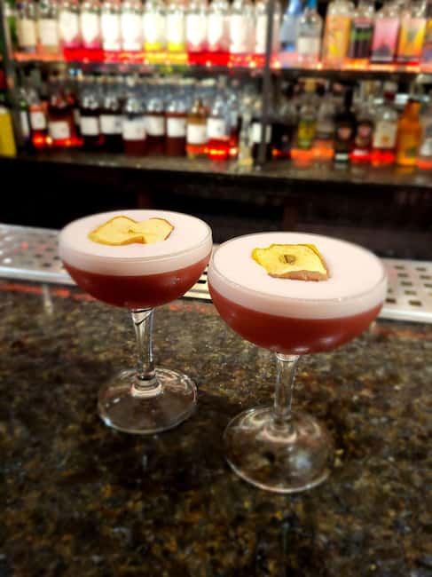 Edinburgh: Gin Distillation Workshop with Gin Tasting - Group Size and Atmosphere