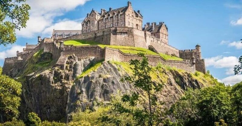 Edinburgh: Harry Potter Guided Private Walking Tour - Literary Landmarks: The Spoon Café and The Balmoral Hotel