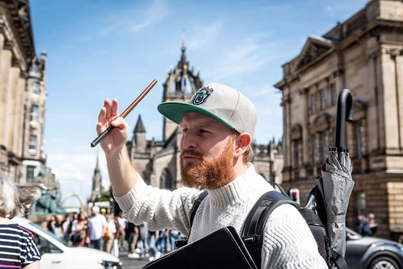 Edinburgh: Harry Potter Private Tour with Edinburgh Castle - Walking Through Edinburgh’s Historic Old Town
