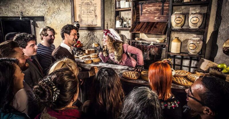 Edinburgh: Harry Potter Walking Tour with Dungeon Entry - Exploring Waverley Station and Edinburgh University Old College