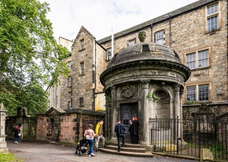Edinburgh: Haunted Underground Vaults and Graveyard Tour - Physical Requirements and Accessibility