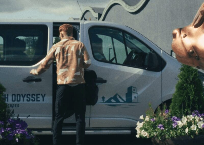 Edinburgh: Highland Cow, Blackness Castle, and Cake Tour - The Full Itinerary: From Castle to Coos and Culinary Delights