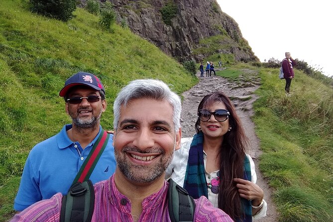 Edinburgh Highlights & Hidden Gems: Private Tour with a Local - Hiking Up Arthur’s Seat for Panoramic Views