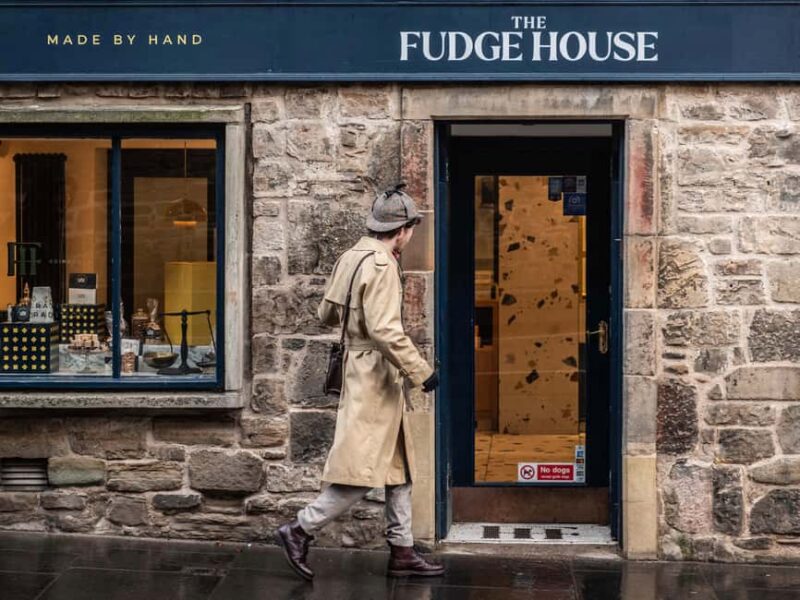 Edinburgh: Historical Gems Tour with Whisky & Local Flavours - Key Points