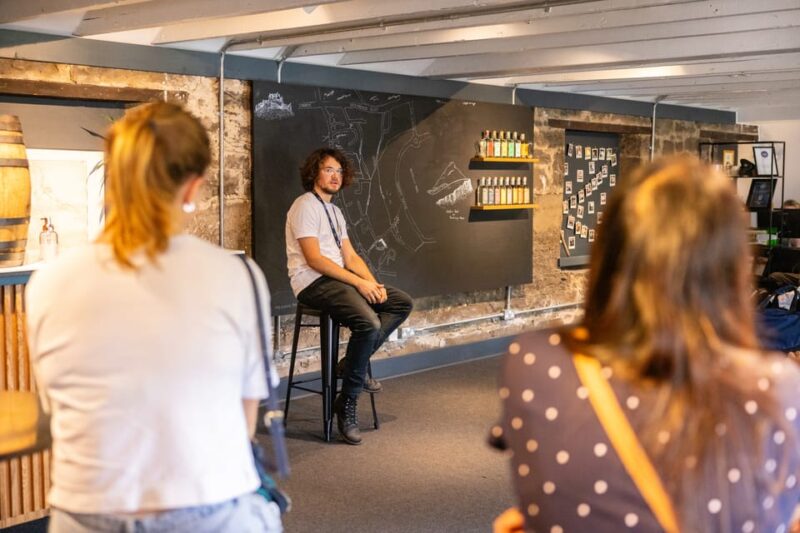 Edinburgh: Holyrood Distillery Whisky & Gin Tour - Filling and Personalizing Bottles