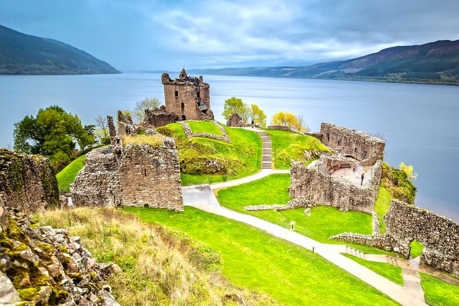 Edinburgh: Isle of Skye, Highlands and Loch Ness 3-Day Tour - Starting the Journey in Edinburgh’s Old Town