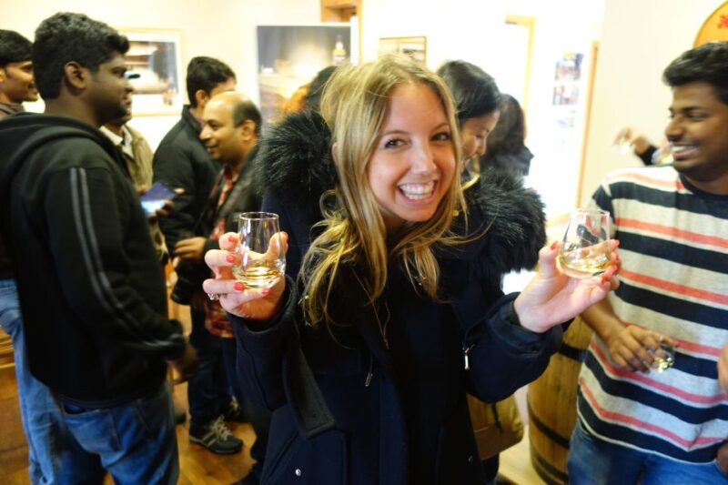 Edinburgh: Isle of Skye, Loch Ness, & Highlands 5-Day Tour - Wrapping Up in Inverness with History and Whisky