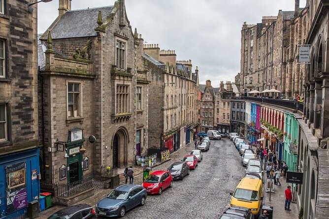 Edinburgh - Magical Harry Potter Highlights & Wizards Tour - Exploring Greyfriars Bobby and Edinburgh’s Furry Legends