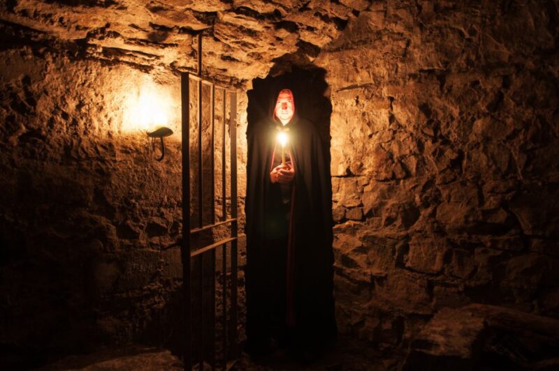 Edinburgh: Multi-Sensory Haunted Underground Tour - Who Will Appreciate This Haunted Underground Tour?