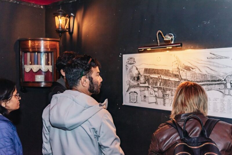 Edinburgh: Old Town and Underground Historical Tour - Comparing This Tour to Similar Experiences