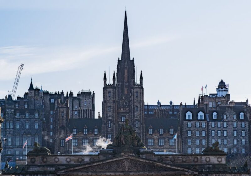 Edinburgh: Old Town History Walking Tour - Comparing Similar Tours