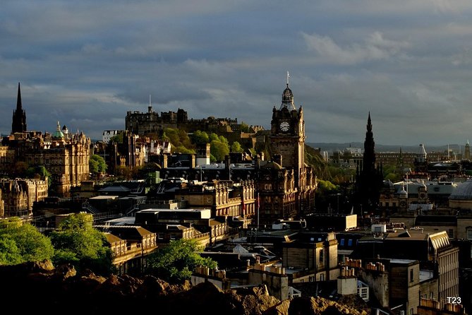 Edinburgh - Old Town Stories - Exploring Edinburgh’s Historic Streets