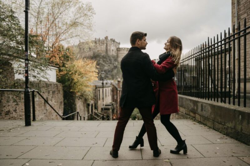 Edinburgh: Photo Shoot with a Private Vacation Photographer - Practical Details: Booking, Duration, and Accessibility