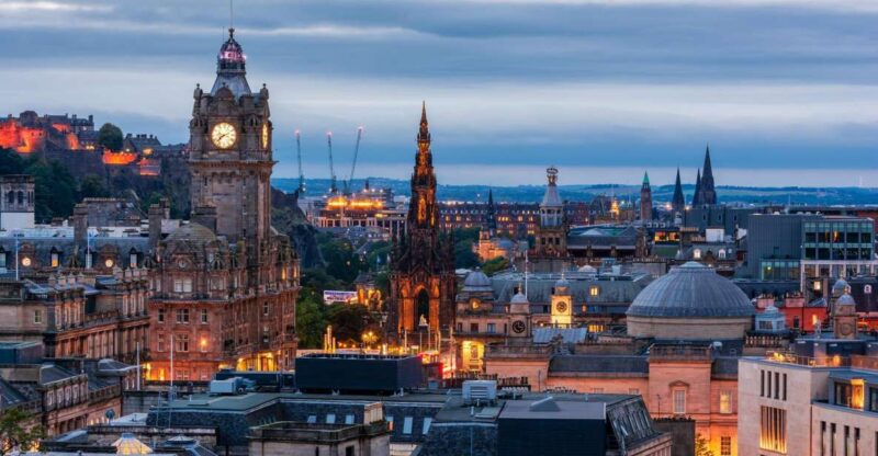 Edinburgh: Private Architecture Tour with a Local Expert - The Role of St Giles Cathedral in Edinburgh’s Skyline