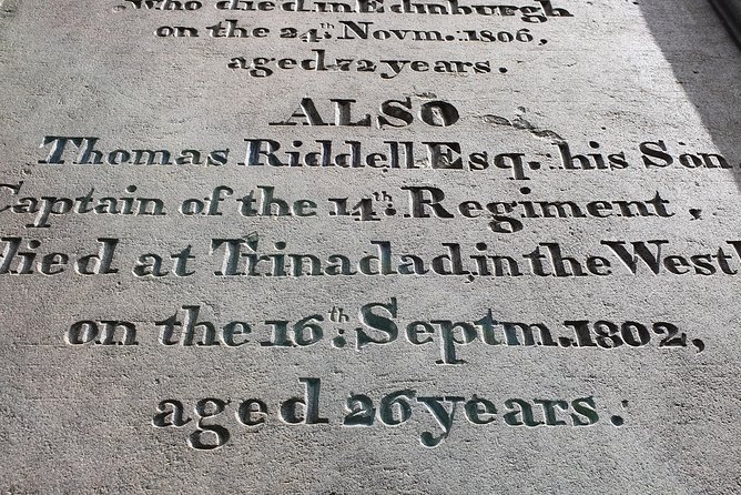 Edinburgh Private Walking Tour - The Curious Life of Deacon Brodie