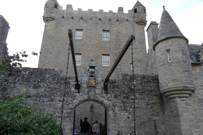 Edinburgh private walking tour - Booking and Cancellation Policy