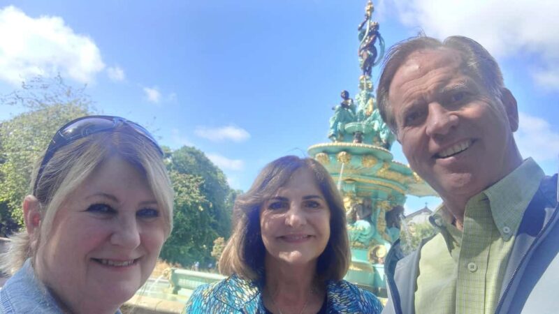 Edinburgh: Private Walking Tour with a Local - Discover Edinburgh through a Personalized Private Walking Tour