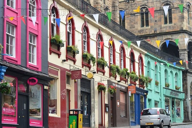 Edinburgh Rail Trip from London with Castle entry and Hop-on Hop-off bus - Practicalities and Group Size