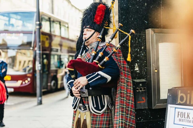 Edinburgh: Scottish Dinner and Folk Music Experience - Starting Point and Meeting Details in Edinburgh