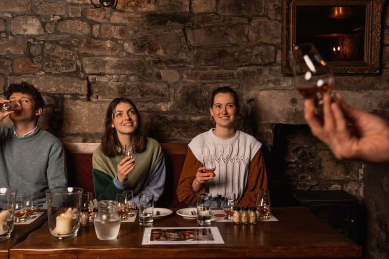 Edinburgh: Small-Group History of Whisky Tour with Tasting - Discover Edinburgh’s Whisky Heritage with an Engaging Small-Group Tour