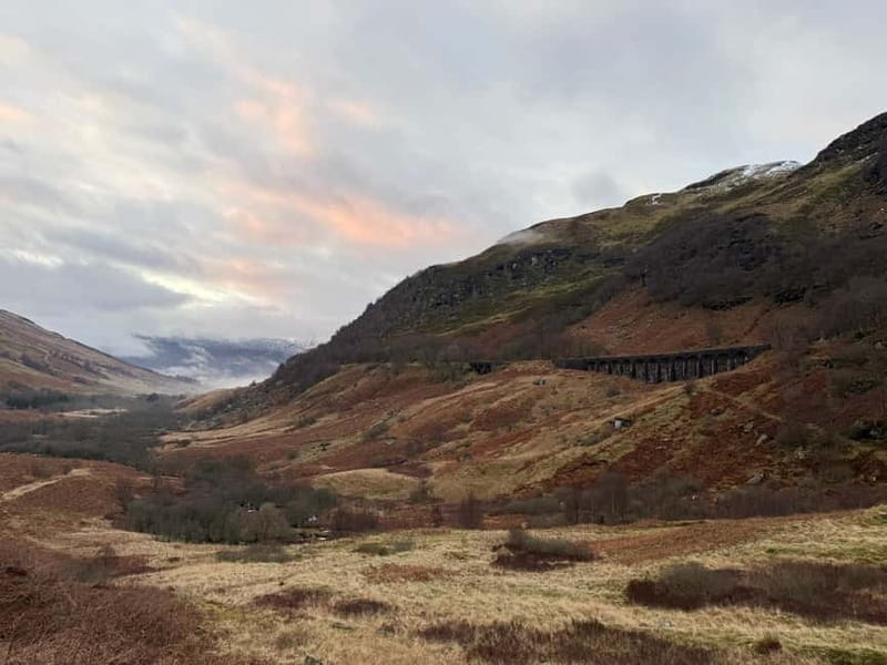 Edinburgh: The Kelpies, Loch Lomond & Trossachs Day Trip - Exploring the Village of Luss on Loch Lomond’s Shores
