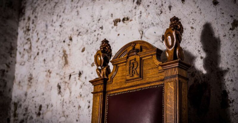 Edinburgh: The Lost Close Underground Scotch Whiskey Tasting - The Atmosphere and Overall Experience in The Lost Close