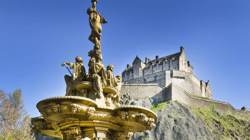 Edinburgh: The Royal City Tour from London - Edinburgh Castle Entrance and Its Significance