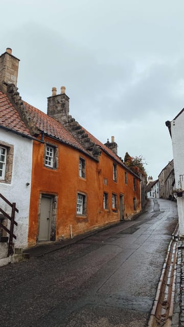 Edinburgh  Top Outlander Highlights Walking Tour - Practical Information: Meeting Points and Accessibility