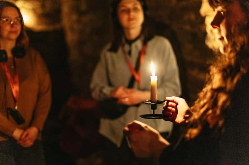 Edinburgh: Underground Vaults Evening Ghost Tour with Whisky - Why This Tour Is a Good Choice