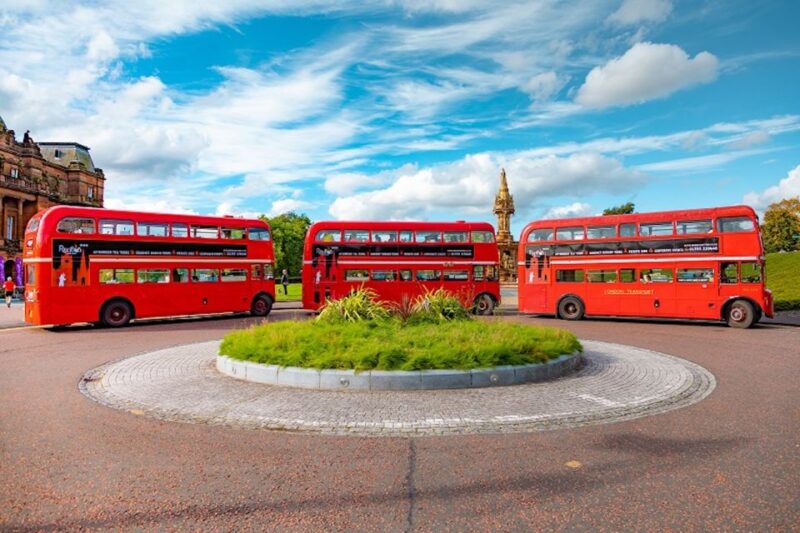 Edinburgh: Vintage Bus Tour with Afternoon Tea or Gin - Upgrade to Gin Cocktails in Teapots for a Playful Twist