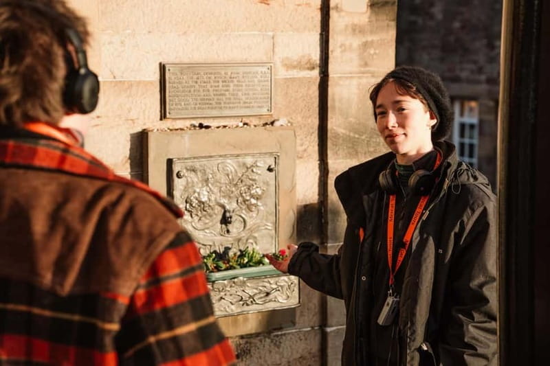 Edinburgh: Witches, Trials, and Truth Small-Group Tour - Key Points